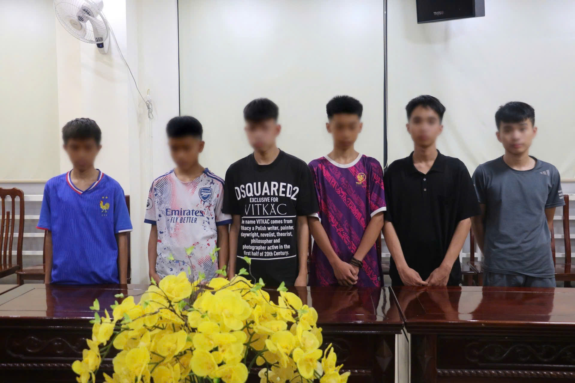 Nghiện game, nam sinh bỏ ăn, ngủ, tránh giao tiếp và rơi vào trạng thái tâm lý bất ổn kéo dài- Ảnh 3. Nghiện game, nam sinh bỏ ăn, ngủ, tránh giao tiếp và rơi vào trạng thái tâm lý bất ổn kéo dài- Ảnh 3.