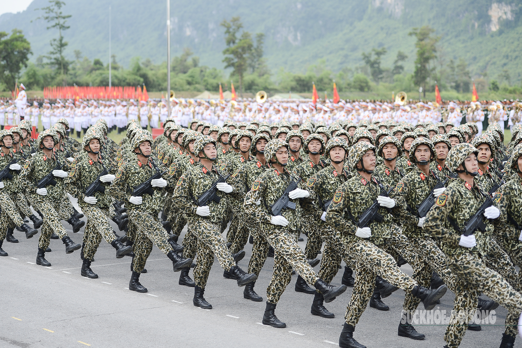 Tổng hợp luyện diễu binh, diễu hành lần 3: Sẵn sàng cho ngày hội lớn của non sông- Ảnh 3.