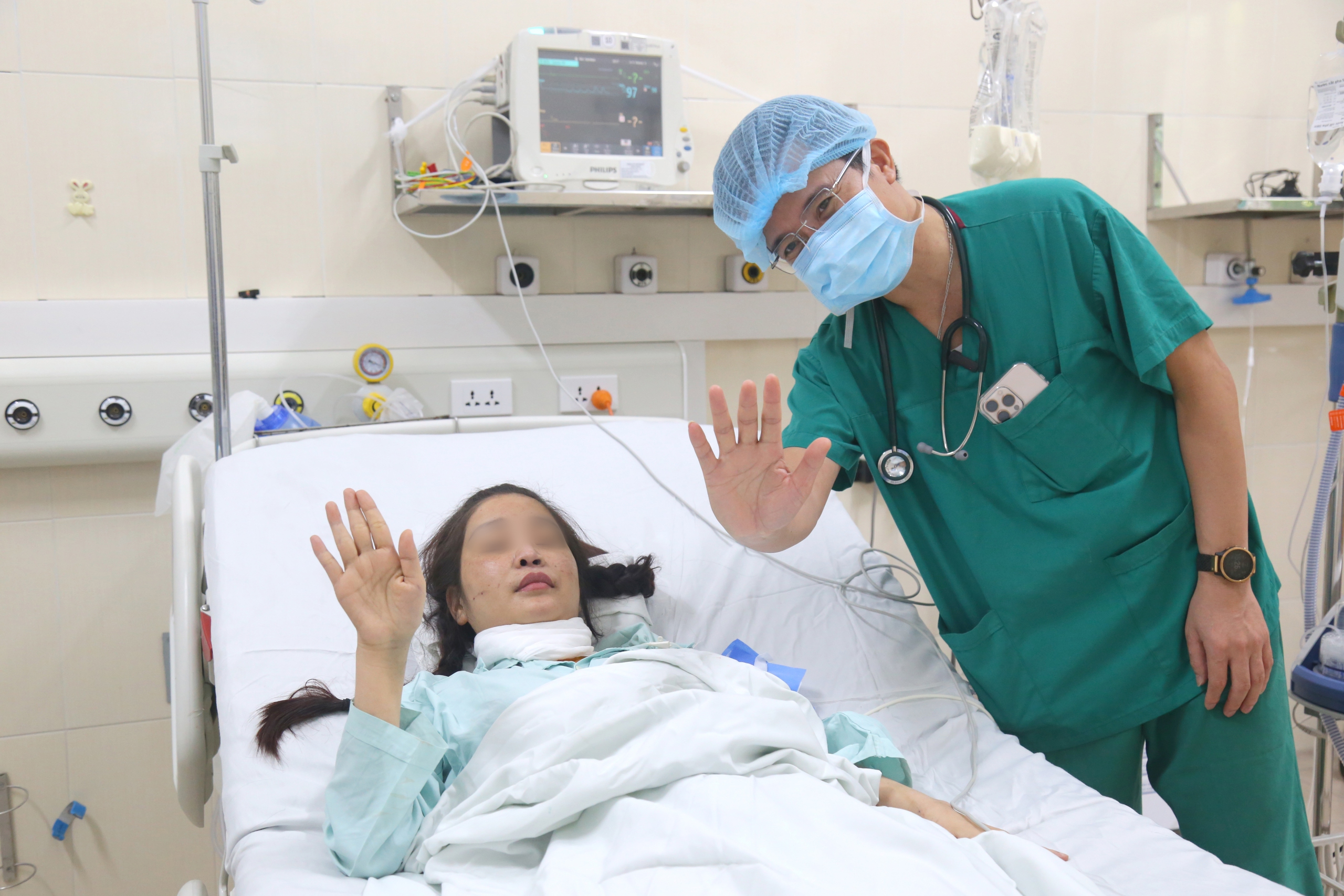 Thêm kỳ tích của ngành y Việt Nam: Lần đầu tiên ghép thành công đồng thời tim - phổi cho người bệnh suy đa tạng- Ảnh 4.