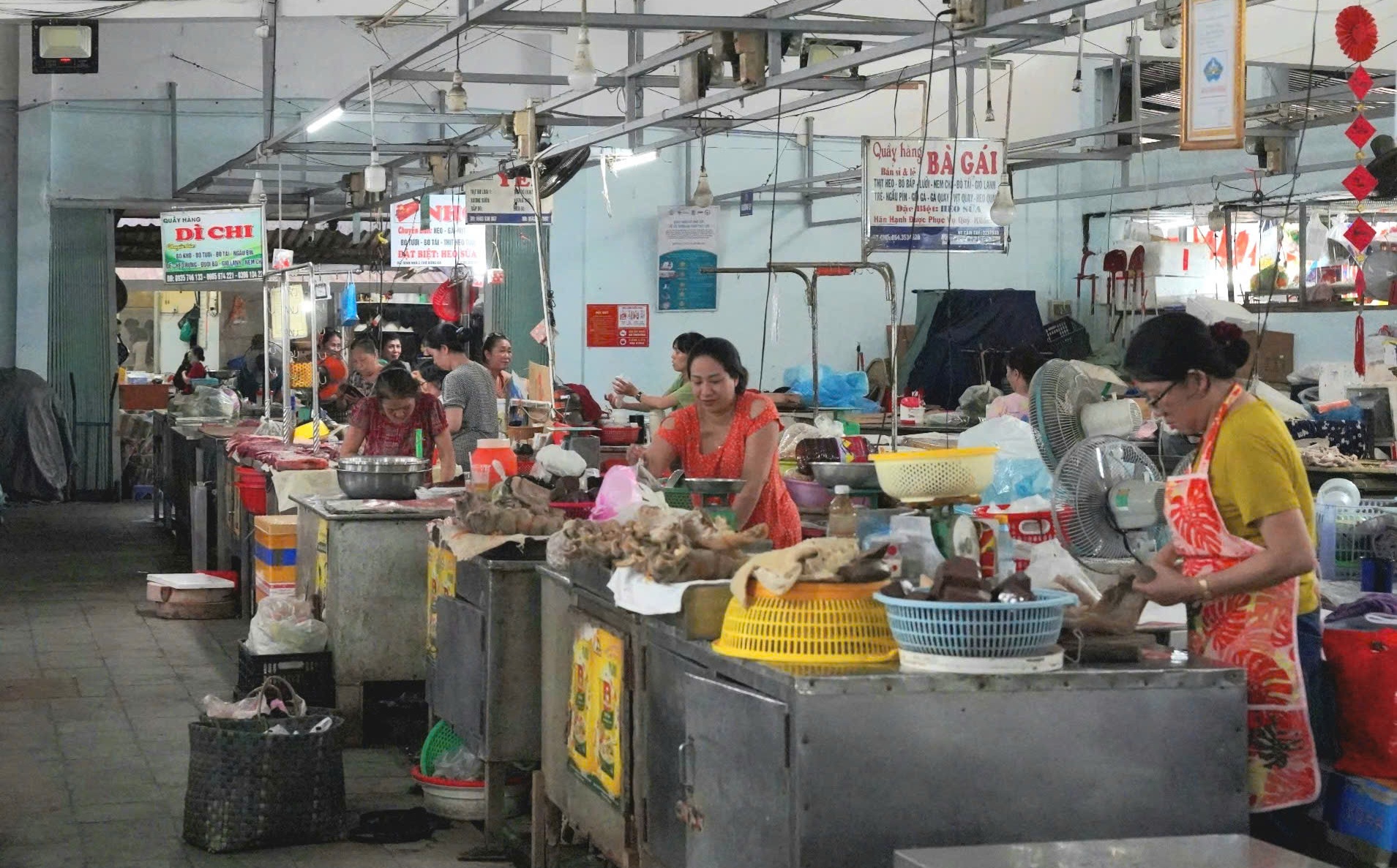 Ngành y tế TP Huế khuyến cáo người dân không &quot;tẩy chay&quot; thịt lợn