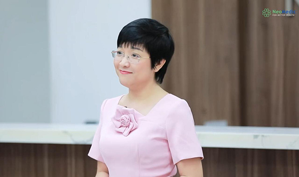 Nữ MC duy nhất của 'Táo quân' sau 11 năm mắc bệnh 'già sớm', hiện có cuộc sống ra sao?- Ảnh 3.