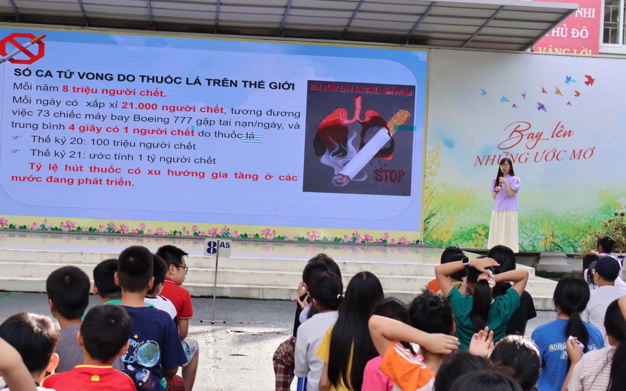 Cách làm sáng tạo của một trường THCS ở Hà Nội giúp học sinh &quot;nói không với thuốc lá điện tử&quot;