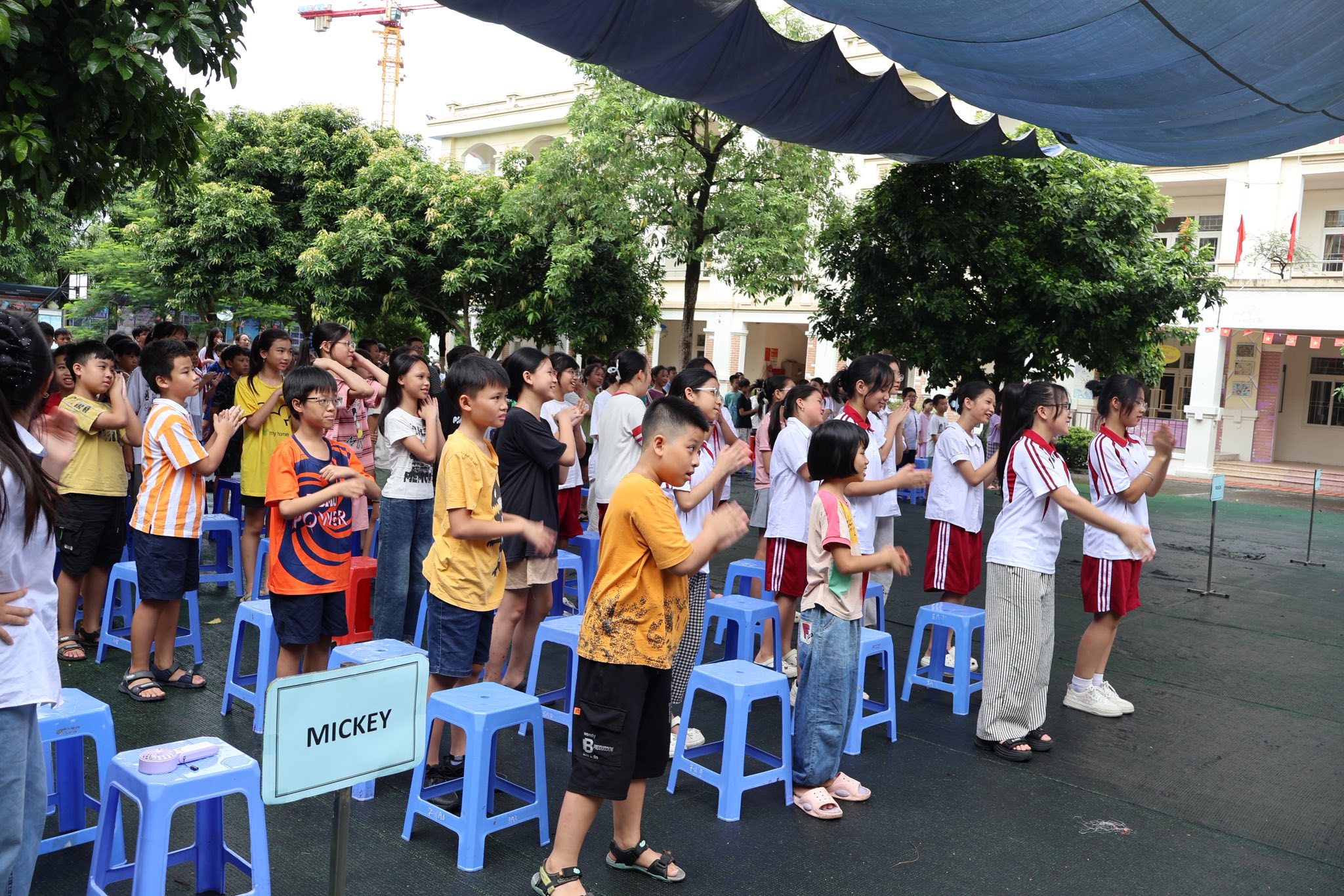 Cách làm sáng tạo của một trường THCS ở Hà Nội giúp học sinh 'nói không với thuốc lá điện tử'- Ảnh 2.