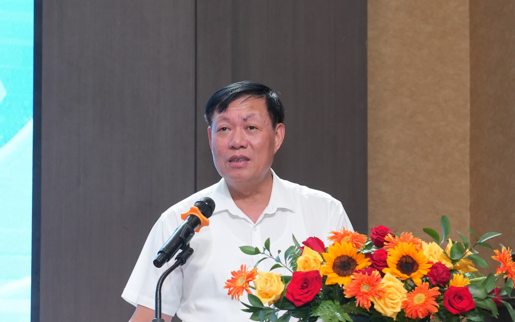 Bộ Y tế đối thoại với doanh nghiệp, gỡ vướng thiết bị y tế