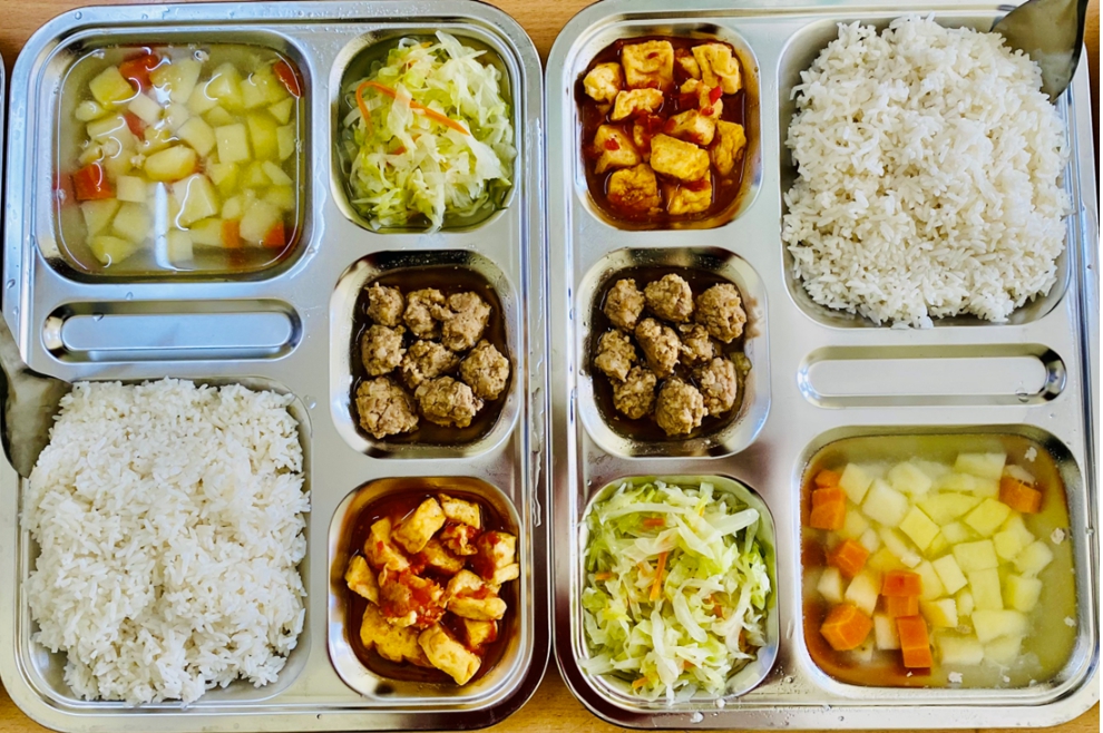 Bữa ăn học đường cần tổ chức thế nào để đảm bảo dinh dưỡng?