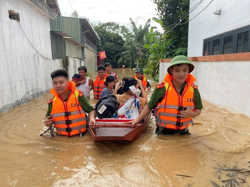 80 năm - Vinh quang Công an Nhân dân Việt Nam- Ảnh 4.