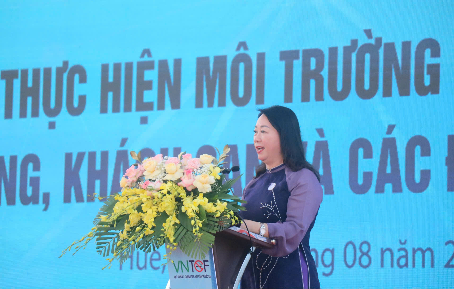 Thuốc lá là một trong những yếu tố nguy cơ hàng đầu dẫn đến gánh nặng bệnh tật- Ảnh 3. Thuốc lá là một trong những yếu tố nguy cơ hàng đầu dẫn đến gánh nặng bệnh tật- Ảnh 3.