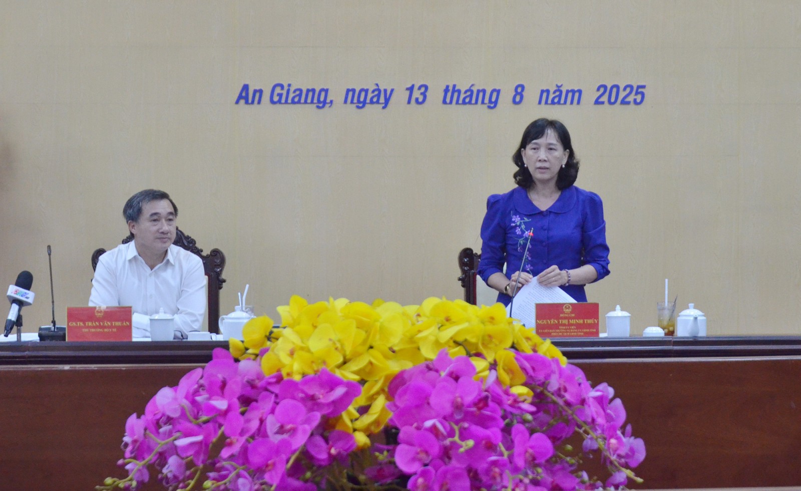 Bộ Y tế kiểm tra việc sắp xếp tổ chức cơ sở y tế khi thực hiện chính quyền địa phương 2 cấp 
- Ảnh 5.