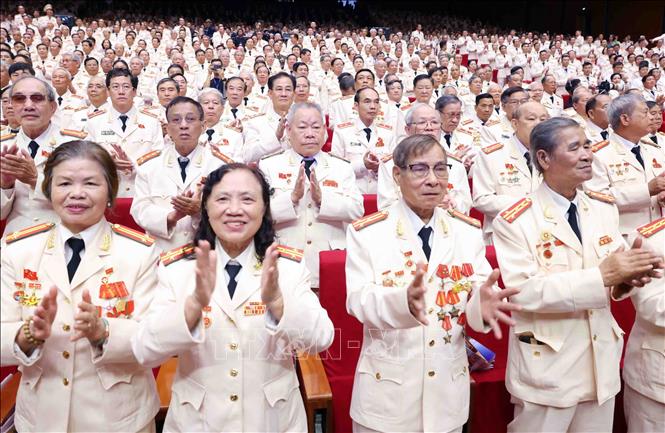 Tổng Bí thư Tô Lâm dự Lễ kỷ niệm 80 năm Ngày truyền thống Công an nhân dân- Ảnh 5.