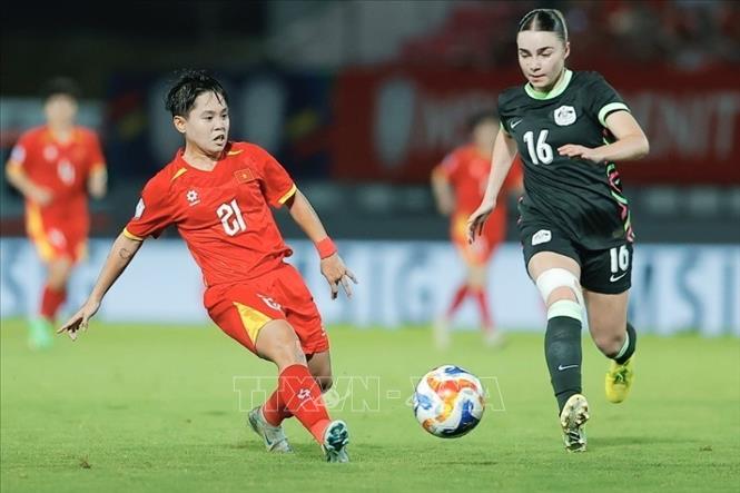 Đội tuyển nữ Việt Nam dừng bước ở bán kết Giải Bóng đá nữ Đông Nam Á 2025- Ảnh 1.
