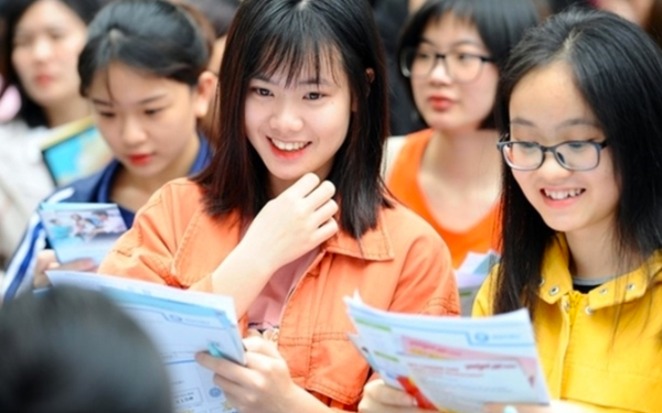Điểm chuẩn đại học 2025: Lộ diện danh sách trường công bố sớm