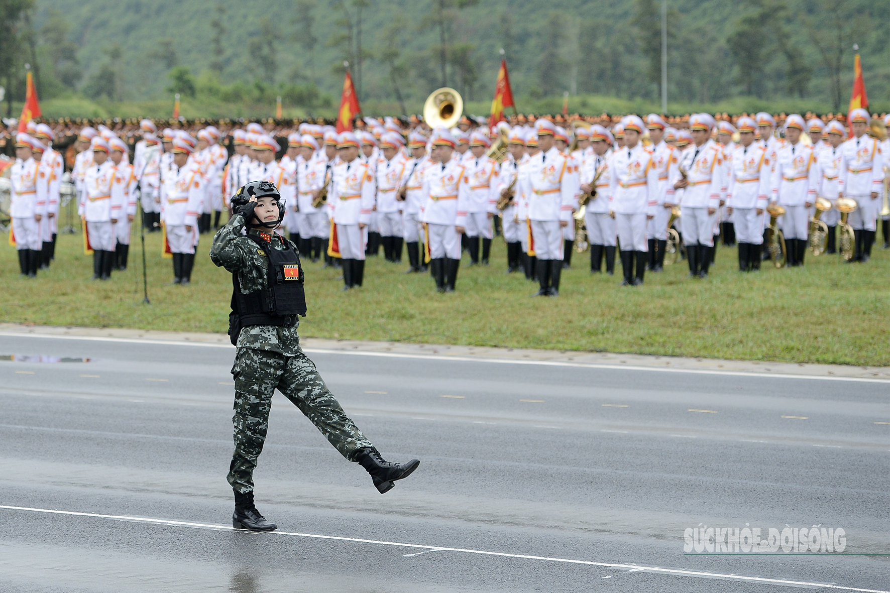 ‘Bông hồng thép’ 18 tuổi trẻ trung trong khối Cảnh sát đặc nhiệm- Ảnh 5.