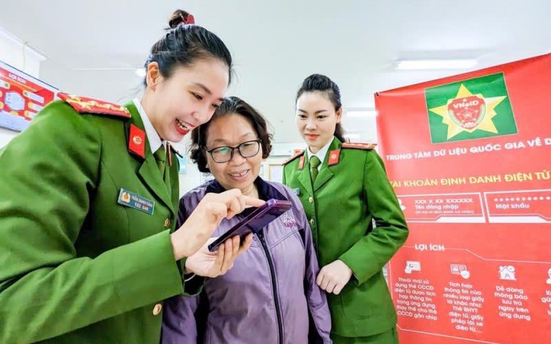 Lực lượng Công an nhân dân: Ngọn cờ đầu trong chuyển đổi số