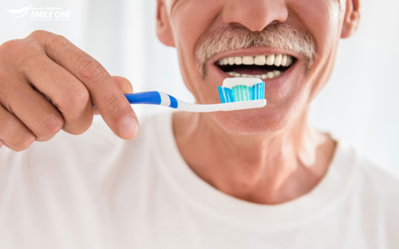 Dấu hiệu cảnh báo mắc bệnh răng miệng ở người tiểu đường- Ảnh 1.