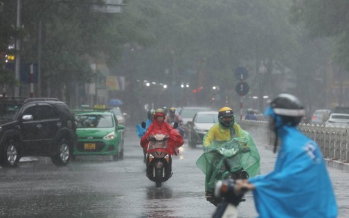 Áp thấp nhiệt đới suy yếu, miền Bắc mưa đến khi nào?