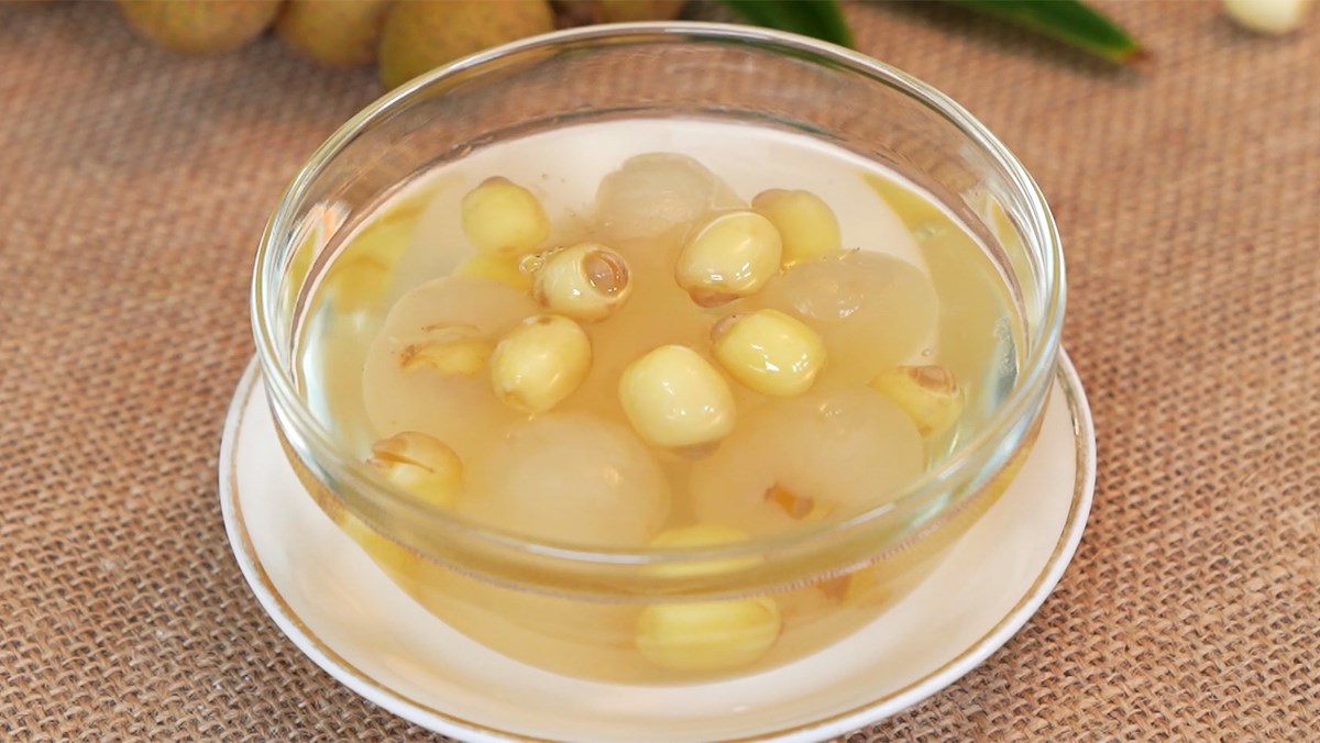 Món ăn giúp giải nhiệt và làm đẹp da trong ngày hè từ quả nhãn- Ảnh 1.