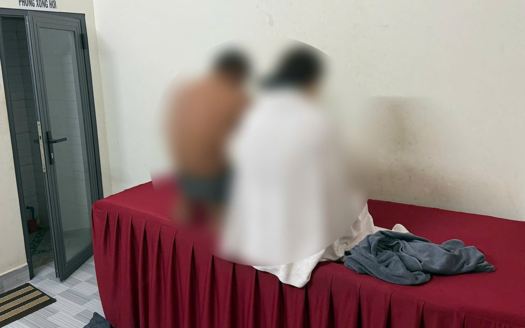 Vào cơ sở xoa bóp mua dâm với giá 700.000 đồng