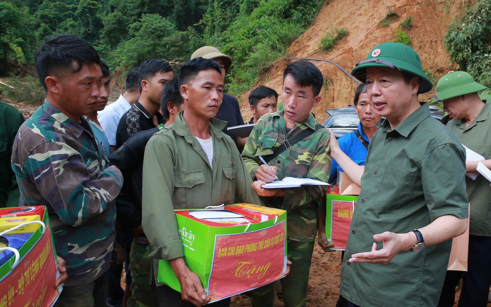 Phó Thủ tướng Trần Hồng Hà chỉ đạo khắc phục hậu quả lũ quét, sạt lở đất tại Điện Biên