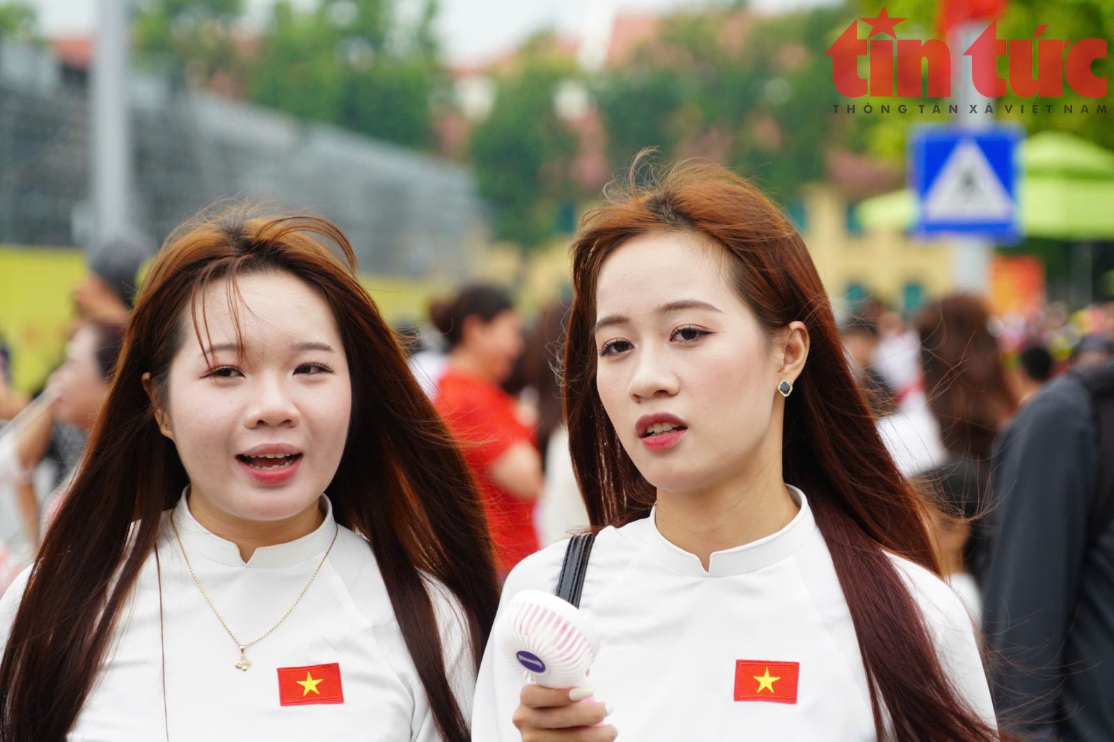 Biên đội máy bay tập luyện diễu binh trên bầu trời Quảng trường Ba Đình- Ảnh 7.