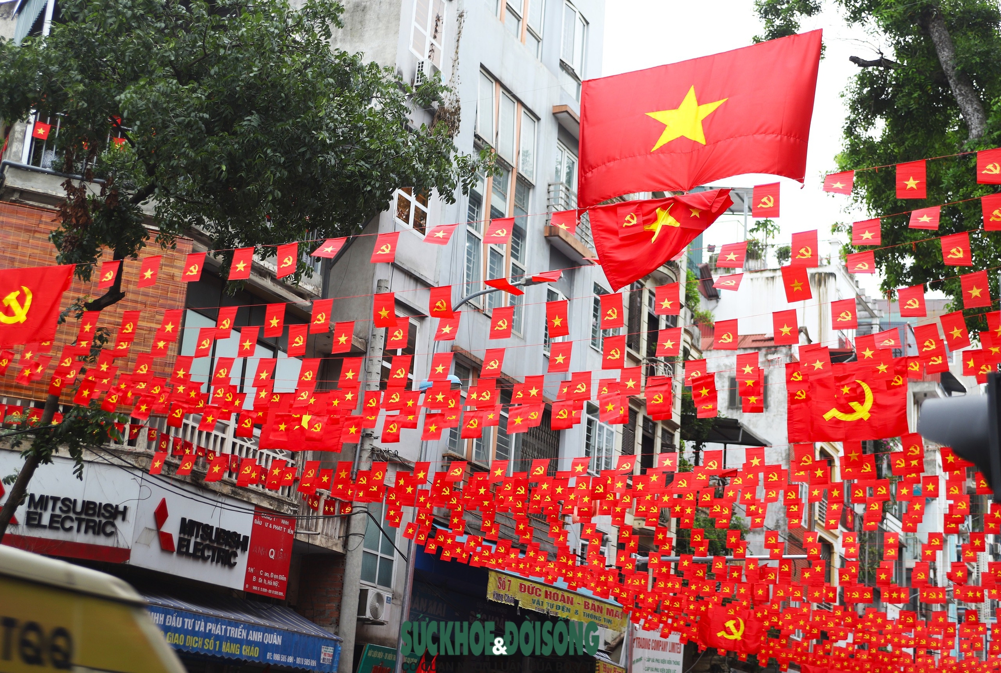 Hà Nội rực rỡ cờ hoa chào mừng Quốc khánh 2/9- Ảnh 11.