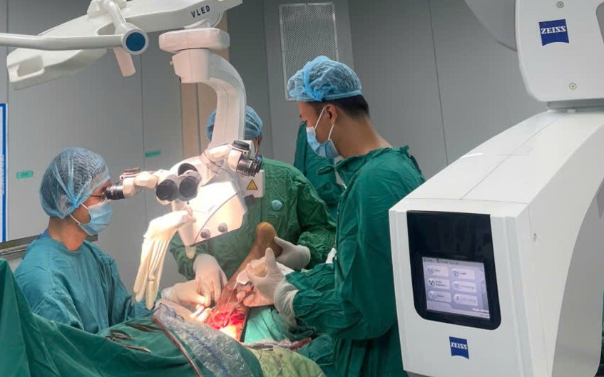 Người mẹ trẻ ở Bình Dương 'cầu xin' giữ lại bàn tay để được chăm con- Ảnh 2.