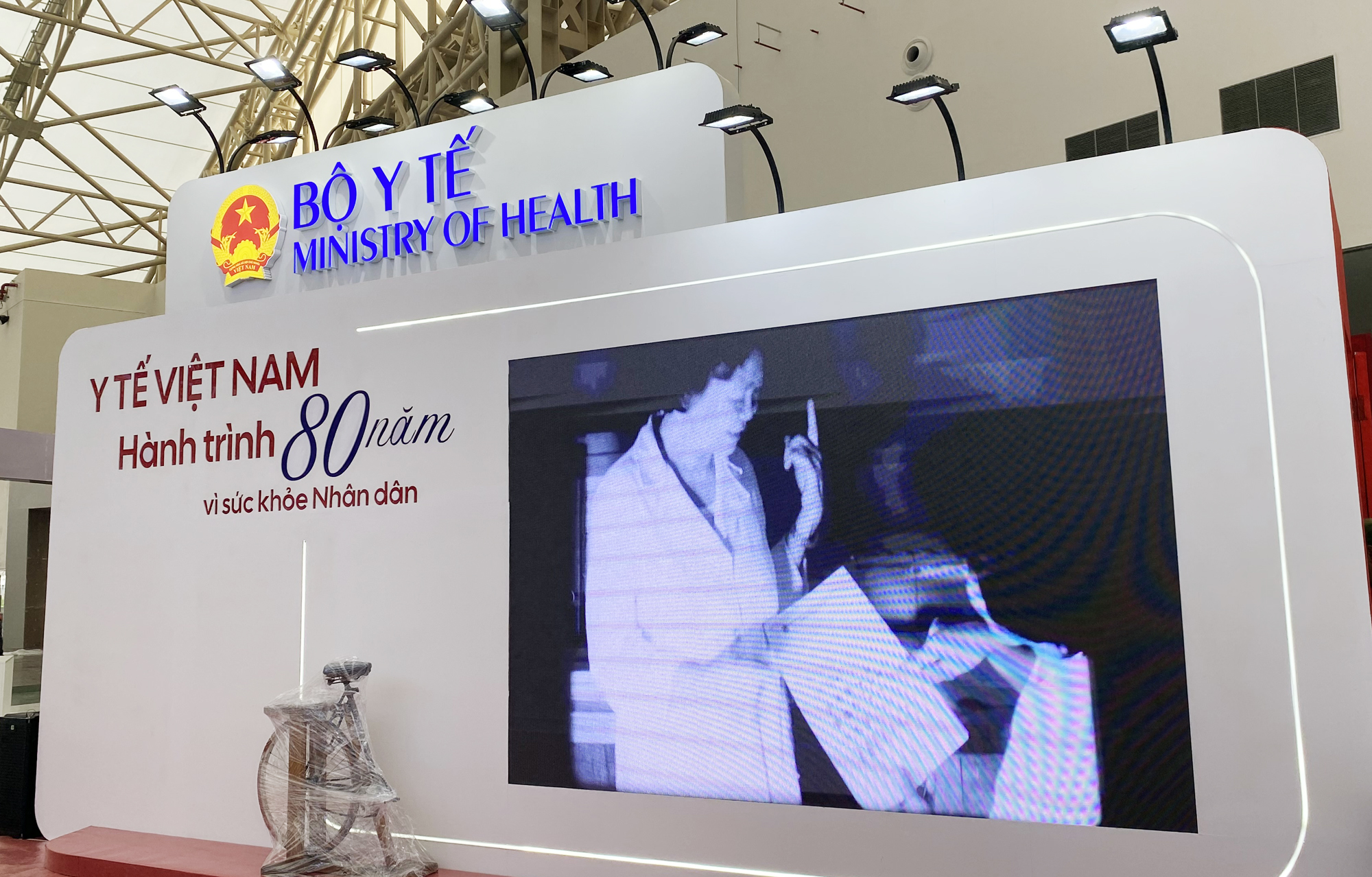 Lộ diện hình ảnh gian triển lãm thành tựu ngành Y tế Việt Nam trước giờ khai mạc- Ảnh 8. Lộ diện hình ảnh gian triển lãm thành tựu ngành Y tế Việt Nam trước giờ khai mạc- Ảnh 8.
