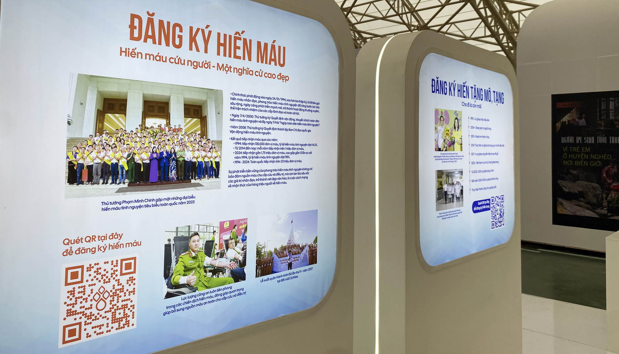 Lộ diện hình ảnh gian triển lãm thành tựu ngành Y tế Việt Nam trước giờ khai mạc- Ảnh 11. Lộ diện hình ảnh gian triển lãm thành tựu ngành Y tế Việt Nam trước giờ khai mạc- Ảnh 11.