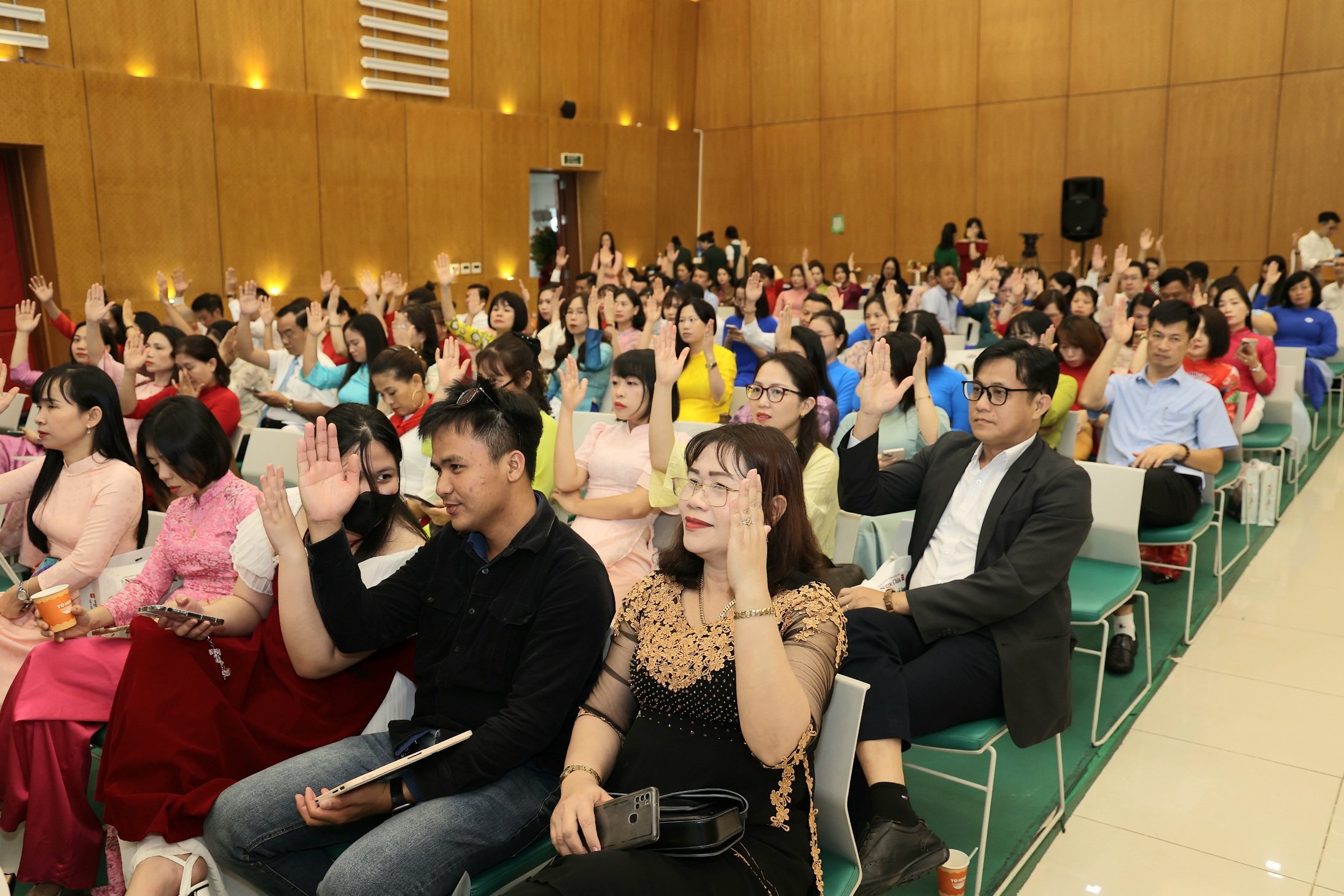 Dấu mốc quan trọng trong tiến trình phát triển công tác xã hội lĩnh vực y tế tại Việt Nam- Ảnh 4.