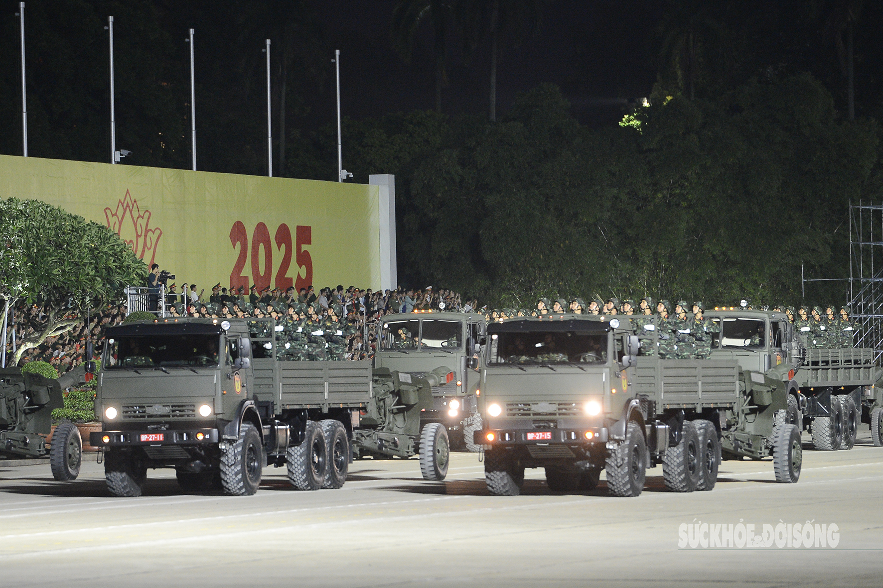 Ngắm dàn khí tài hiện đại diễu hành qua Quảng trường Ba Đình sau 40 năm kể từ 1985- Ảnh 11.