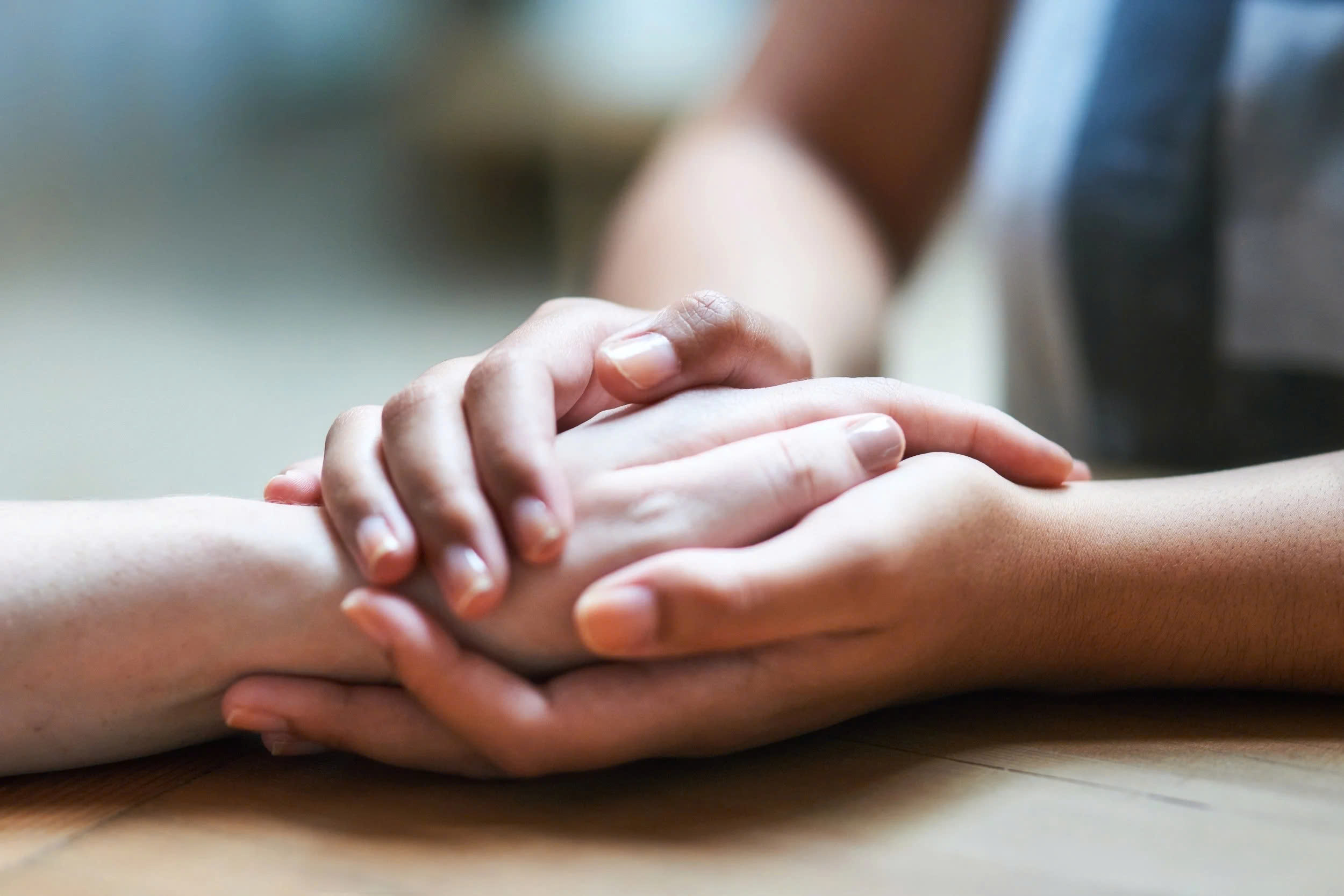 Vì sao cần hỗ trợ tâm lý cho người nhiễm HIV?- Ảnh 1. Vì sao cần hỗ trợ tâm lý cho người nhiễm HIV?- Ảnh 1.