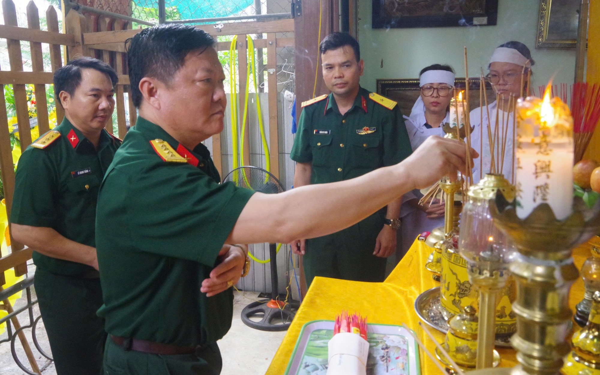 Chiến sĩ trẻ nén nỗi đau mất cha, quyết tâm hoàn thành nhiệm vụ A80