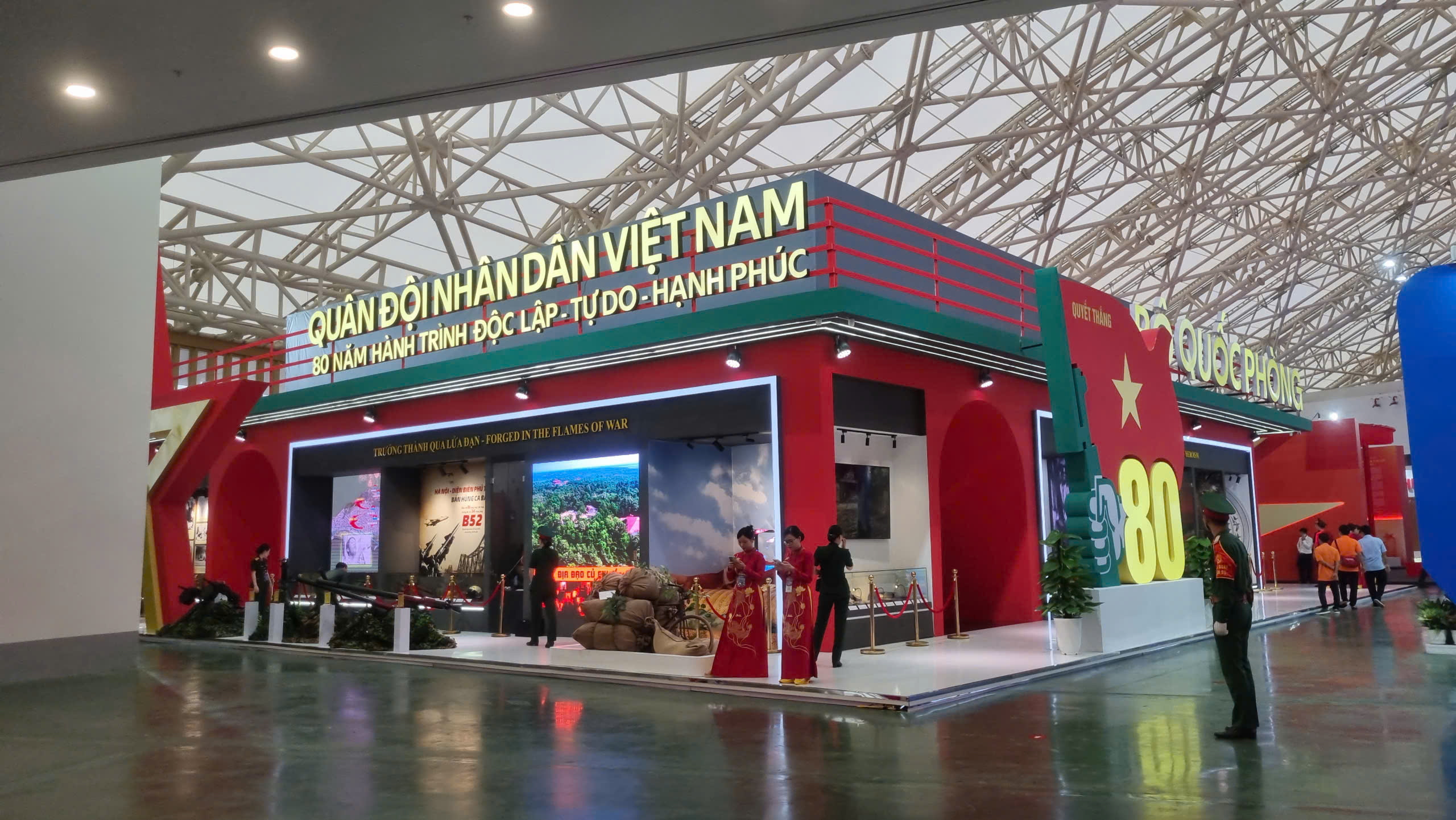 Triển lãm thành tựu đất nước đã hoàn thiện, sẵn sàng cho ngày khai mạc- Ảnh 8. Triển lãm thành tựu đất nước đã hoàn thiện, sẵn sàng cho ngày khai mạc- Ảnh 8.