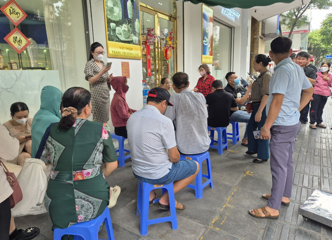 Vàng miếng trong nước hết độc quyền, chênh lệch giá có thu hẹp?- Ảnh 3.