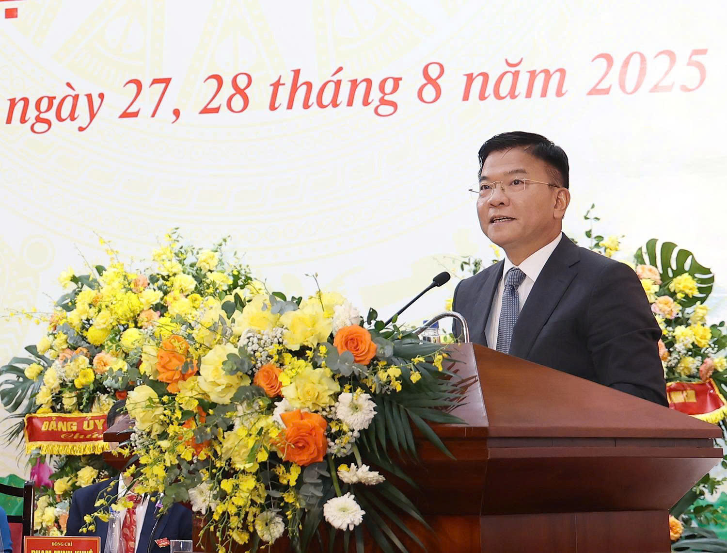 Lấy y tế cơ sở, dự phòng làm nơi bắt đầu...- Ảnh 2. Lấy y tế cơ sở, dự phòng làm nơi bắt đầu...- Ảnh 2.