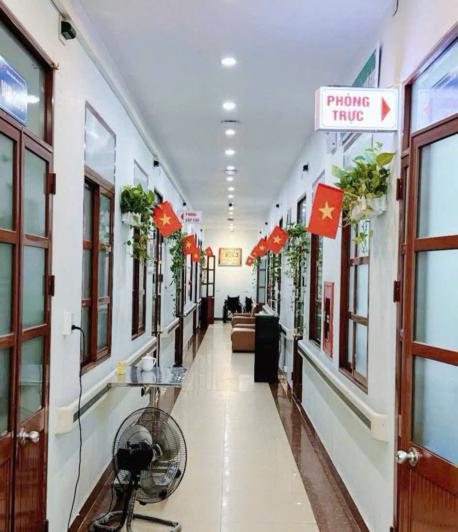 Hải Phòng rực rỡ cờ hoa, thầy trò và y bác sĩ hân hoan mừng 80 năm Quốc khánh- Ảnh 15.