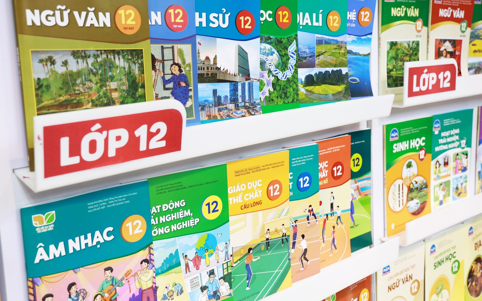 Sách giáo khoa thay đổi thế nào trong năm học 2025-2026?