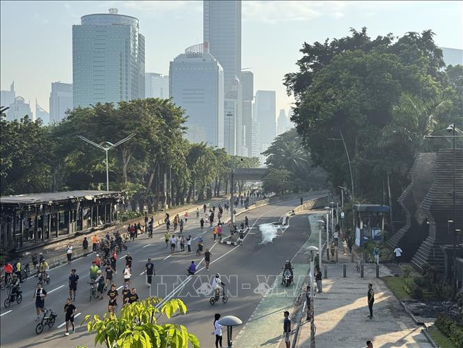 Tổng thống Indonesia công bố các biện pháp xoa dịu căng thẳng chính trị- Ảnh 2. Tổng thống Indonesia công bố các biện pháp xoa dịu căng thẳng chính trị- Ảnh 2.