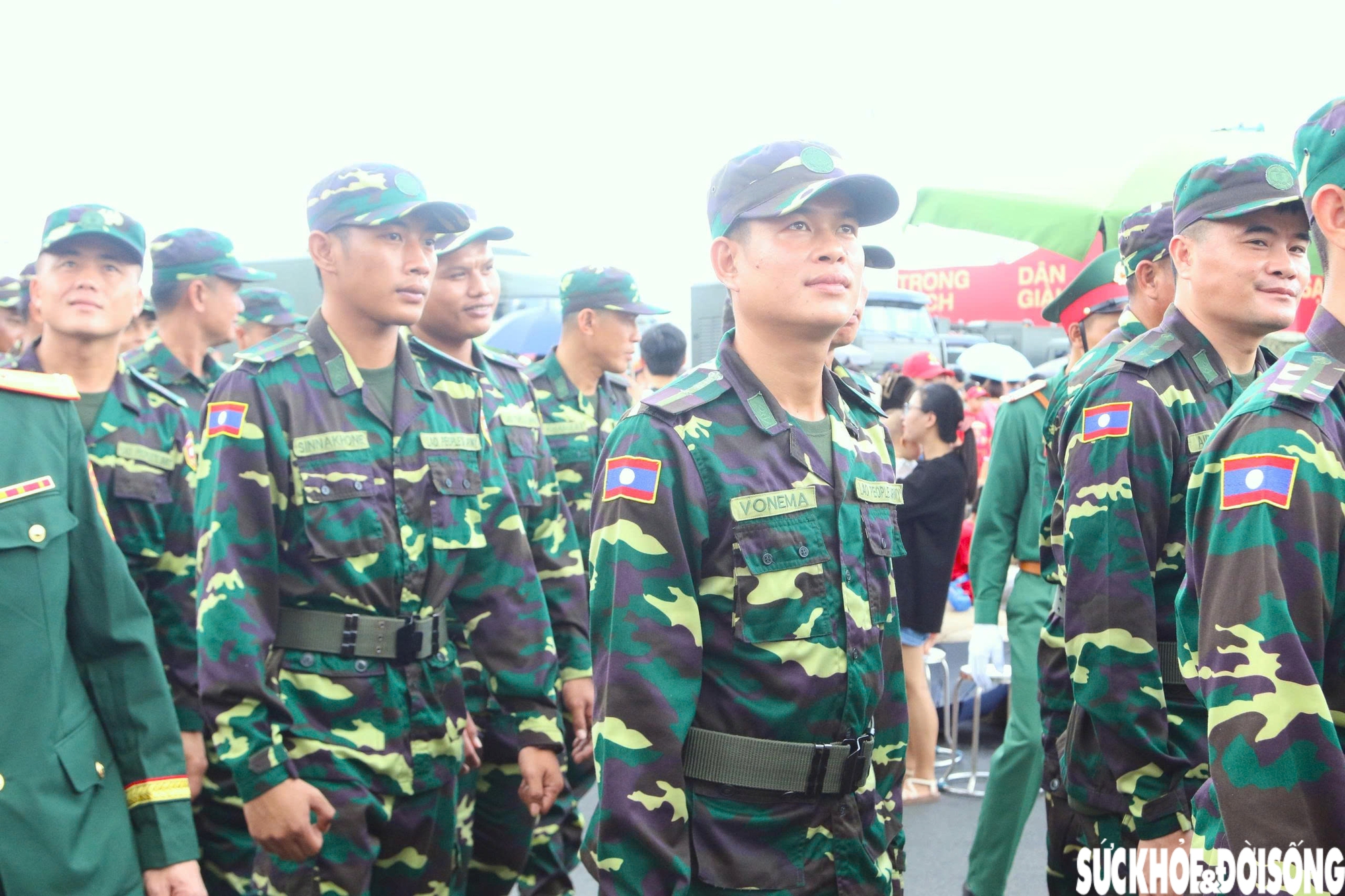 Quân nhân Nga, Lào, Campuchia chiêm ngưỡng khí tài của QĐND Việt Nam tại Triển lãm thành tựu đất nước- Ảnh 5. Quân nhân Nga, Lào, Campuchia chiêm ngưỡng khí tài của QĐND Việt Nam tại Triển lãm thành tựu đất nước- Ảnh 5.