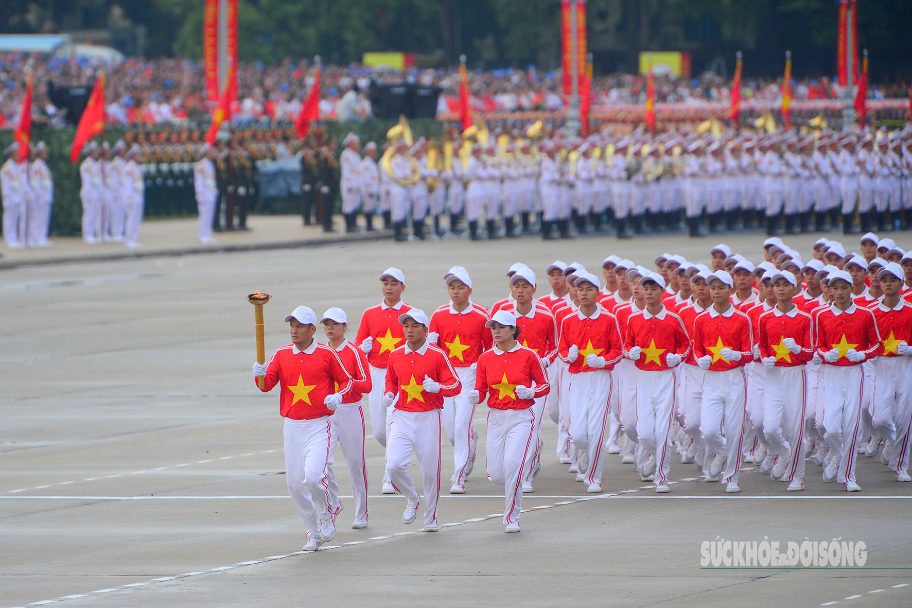 Ngắm lại những hình ảnh ấn tượng tại buổi tổng duyệt diễu binh, diễu hành- Ảnh 1.
