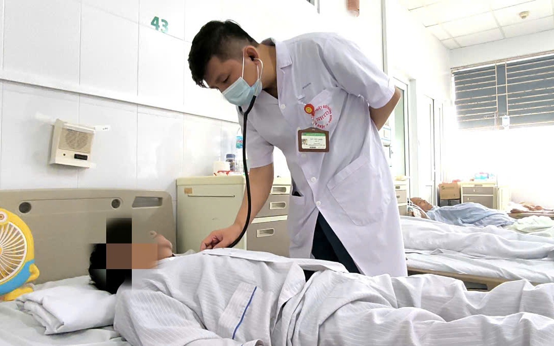 Nhiều người nhiễm ký sinh trùng vì thói quen ăn uống hay gặp