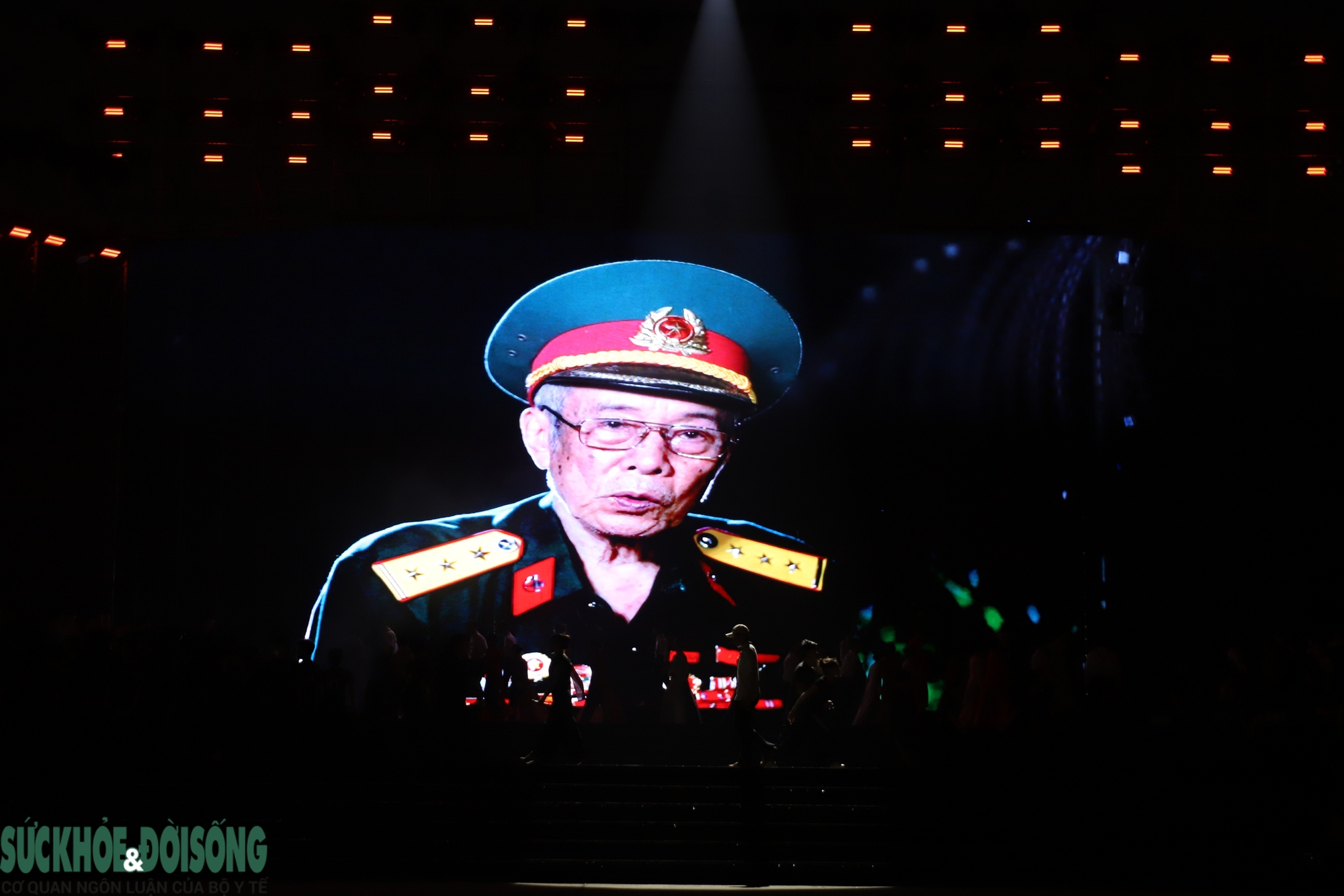 Dưới cờ vinh quang’ tối 9/8: Kỳ vọng khoảnh khắc lay động hàng nghìn khán giả tại Ba Đình- Ảnh 6. Dưới cờ vinh quang’ tối 9/8: Kỳ vọng khoảnh khắc lay động hàng nghìn khán giả tại Ba Đình- Ảnh 6.