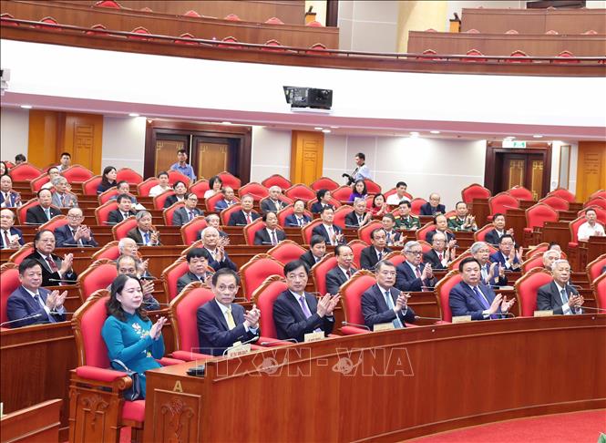 Tổng Bí thư: Trí thức, nhà khoa học, văn nghệ sỹ tiếp tục là lực lượng tiên phong mở đường cho dân tộc tiến lên mạnh mẽ- Ảnh 2. Tổng Bí thư: Trí thức, nhà khoa học, văn nghệ sỹ tiếp tục là lực lượng tiên phong mở đường cho dân tộc tiến lên mạnh mẽ- Ảnh 2.