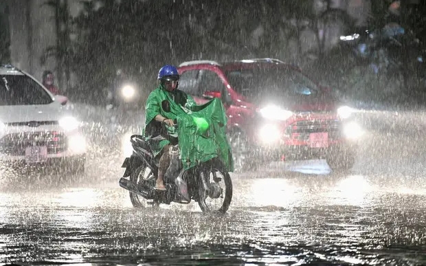 Cảnh báo mưa lớn đêm nay ở vùng núi và trung du Bắc Bộ