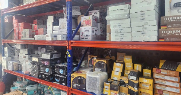 Hải Phòng điều tra vụ sản xuất, buôn bán thực phẩm giả tại Công ty QUEEN DIAMOND DIOPHACO- Ảnh 2. Hà Nội: Vi phạm an toàn thực phẩm và thương mại điện tử trước dịp Trung thu sẽ bị xử lý mạnh tay như thế nào?