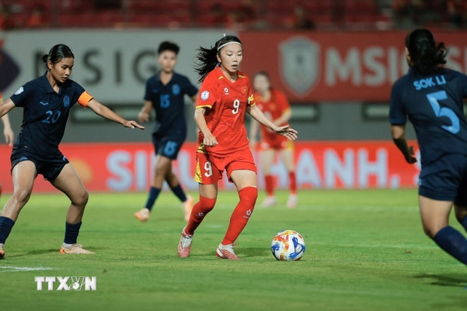 AFF Cup nữ 2025: Đội tuyển Việt Nam sớm giành vé bán kết?- Ảnh 3. AFF Cup nữ 2025: Đội tuyển Việt Nam sớm giành vé bán kết?- Ảnh 3.