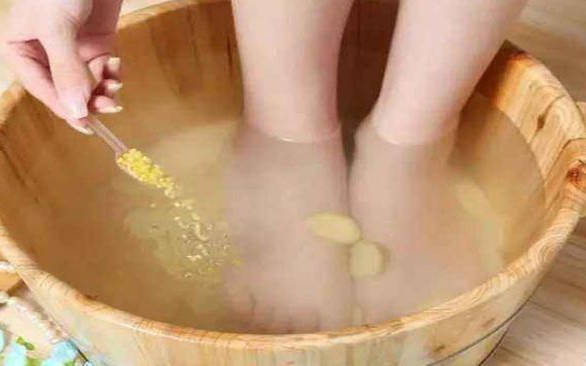 Biện pháp không dùng thuốc hỗ trợ giảm đau gót chân