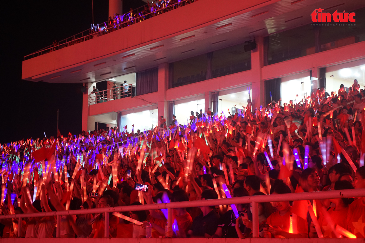 Concert Quốc gia đặc biệt: Bản hùng ca 80 năm Độc lập - Tự do - Hạnh phúc- Ảnh 4. Concert Quốc gia đặc biệt: Bản hùng ca 80 năm Độc lập - Tự do - Hạnh phúc- Ảnh 4.