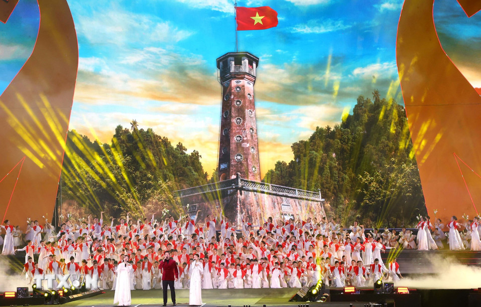 Chương trình nghệ thuật quốc gia đặc biệt “80 năm hành trình Độc lập-Tự do-Hạnh phúc”- Ảnh 5. Chương trình nghệ thuật quốc gia đặc biệt “80 năm hành trình Độc lập-Tự do-Hạnh phúc”- Ảnh 5.