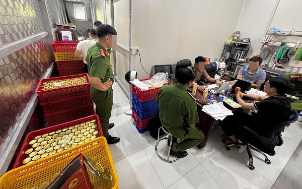 Xử phạt gần 1 tỷ đồng và chuyển hồ sơ điều tra đối với Công ty Yến Trí Việt- Ảnh 4.
