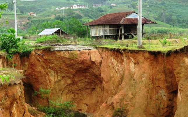 Động đất ở Quảng Ngãi gây rung lắc diện rộng